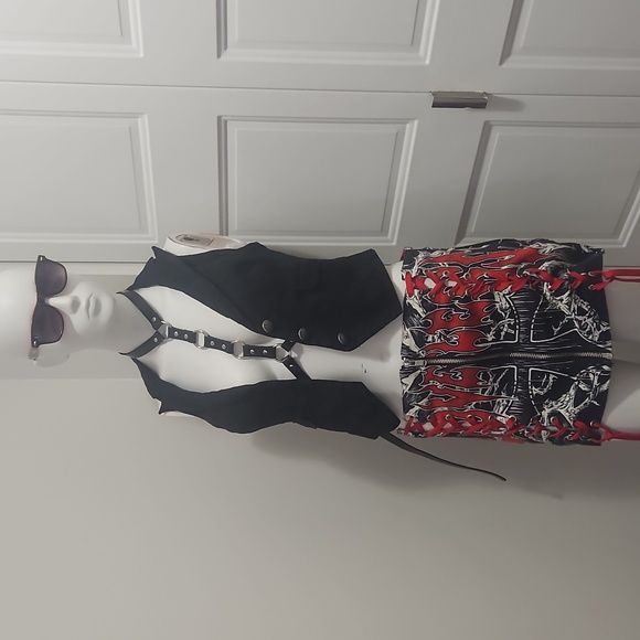 Guess Tops - Goth Vest